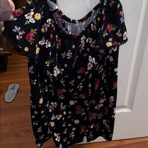 Off the shoulder dress/plus size shirt